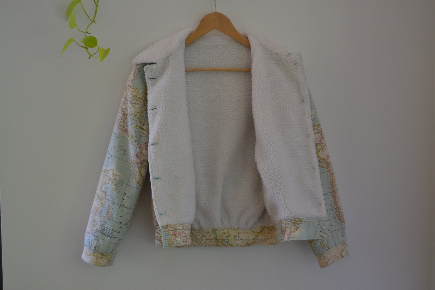ARC-006- World Traveler Jacket