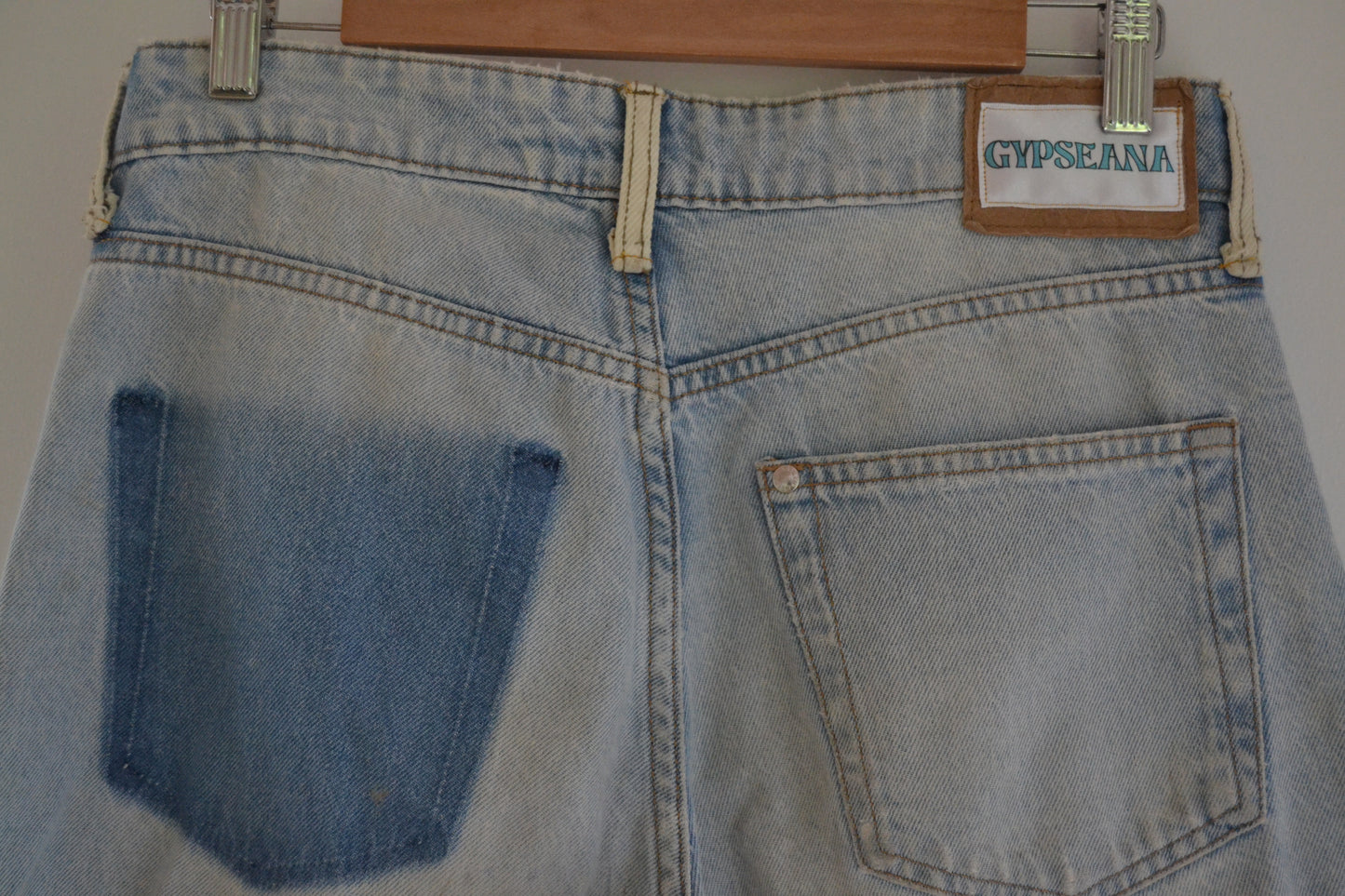 D02-015 - Two-Step Bermudas & Pants