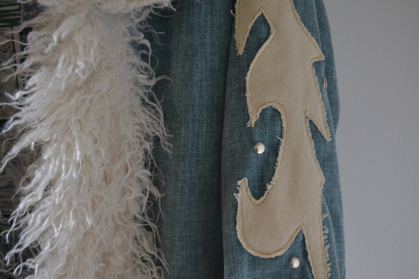 D02-006 - Byron Bay Flame Coat