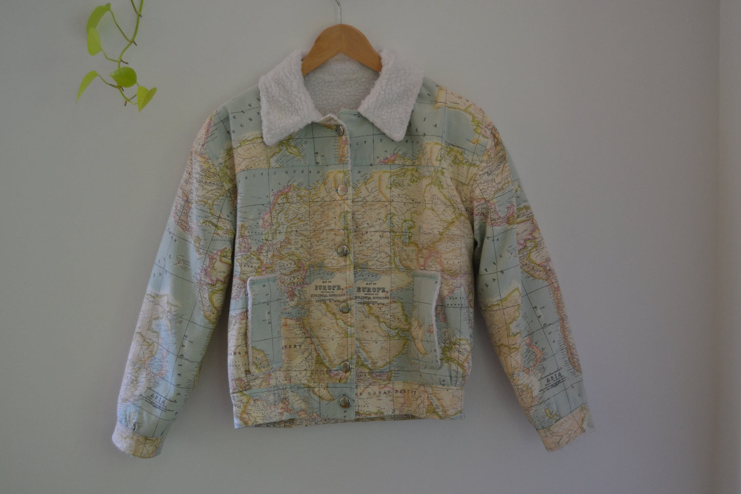 ARC-006- World Traveler Jacket