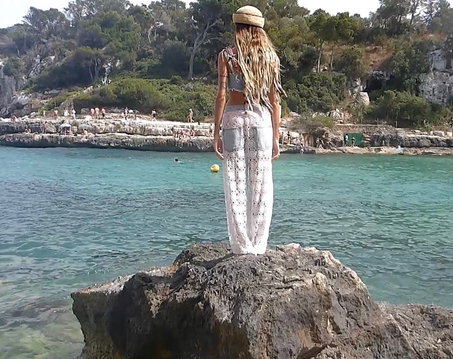 D01-003 - Chiringuito Lace Pants