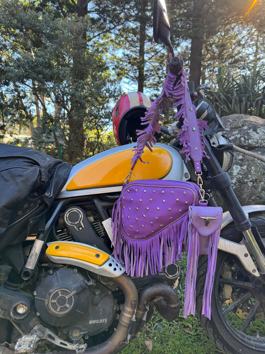 ARC-003 - Twin Saddle Set