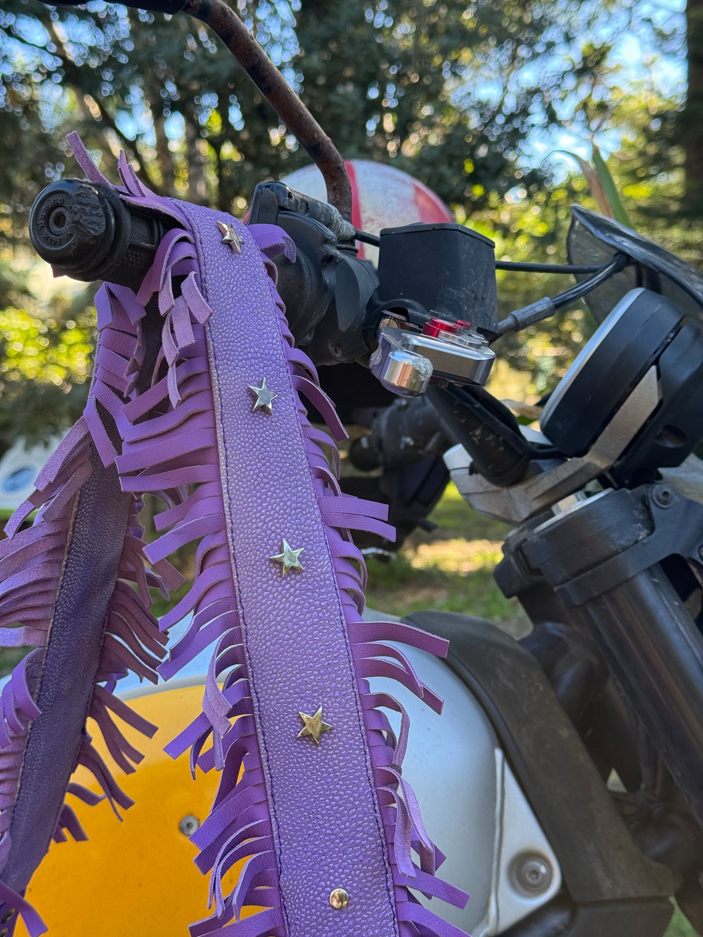 ARC-003 - Twin Saddle Set